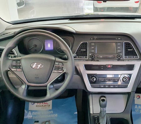 Rent Hyundaik Sonata 2017 in Dubai